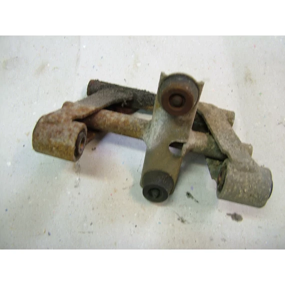 Peugeot Zenith Buxi Herkules Limbo 50 1994-1997 motortartó Motorhalter engine holder