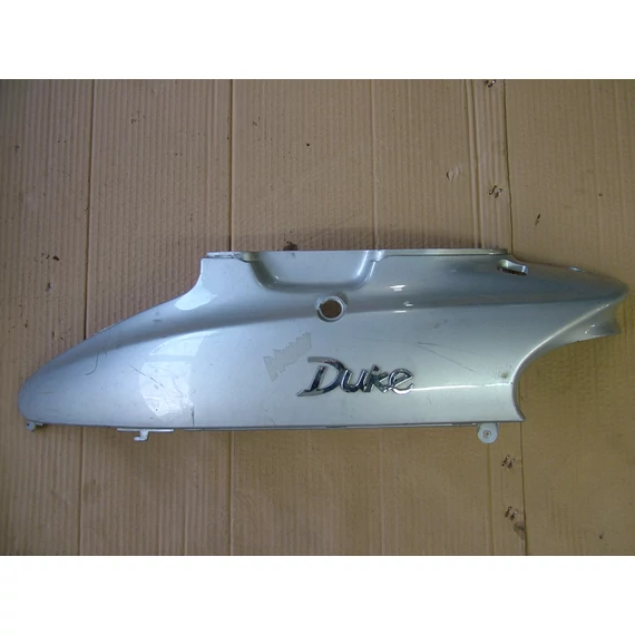 Sym Duke 150 2000 bal oldalidom