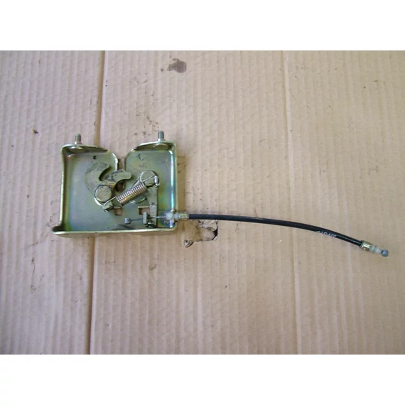 SYM Duke 125 2000 zárszerkezet