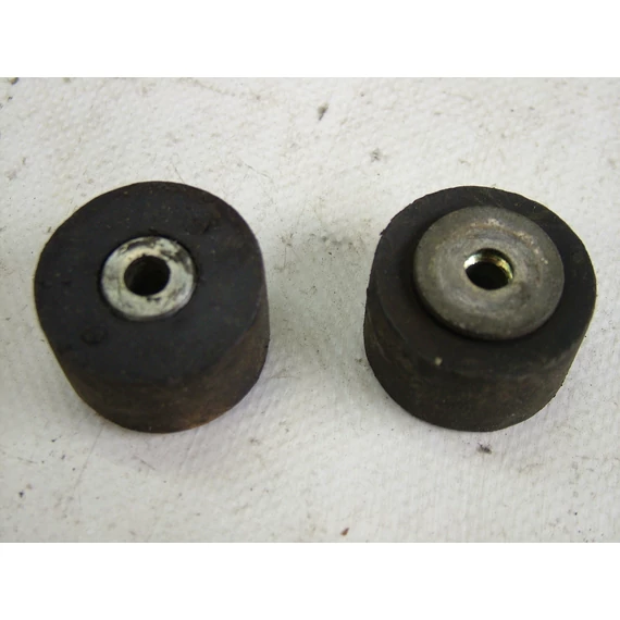 Yamaha XC125 150 Beluga Riva 1985-1993 4T 3KR 2T 50W gumibak pár Gummihalter rubber holder