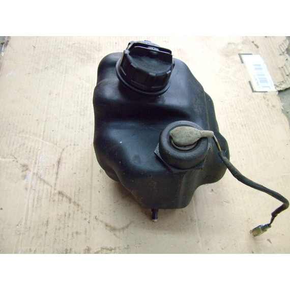 Suzuki Sepia 50 1990 üzemanyag tank