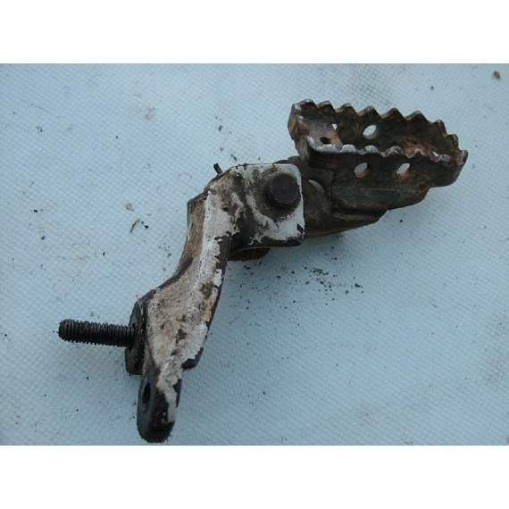 Aprilia RX125 1990-1994 bal első lábtartó Fußrasste foot rest