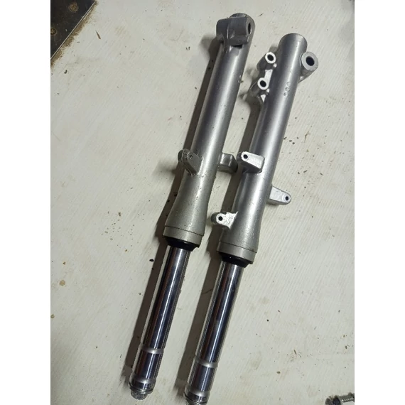 Daelim History 125 2002 Teleszkóp pár Vordergabel front fork