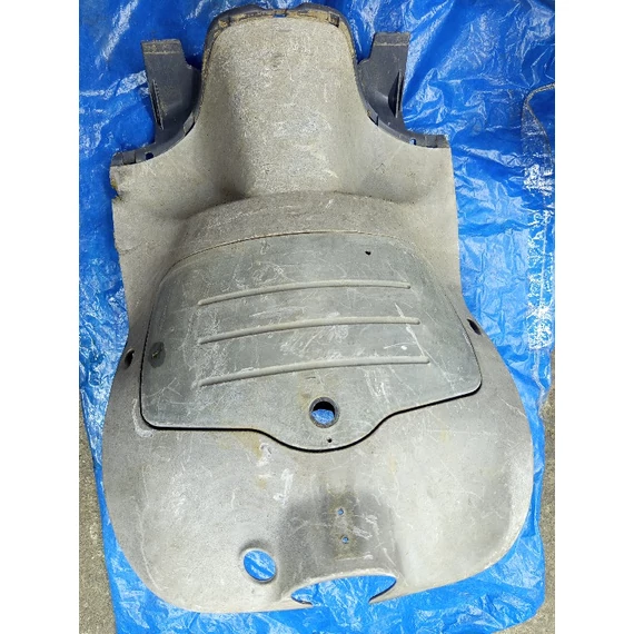 Daelim Tapo Message 50 1998 Térdvédő idom verkleidung innen cover panel