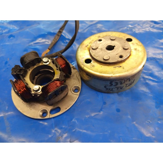 Derbi Atlantis 50 1999 Gyújtás alaplap generátor Zündung Lichtmaschine Ignition alternator