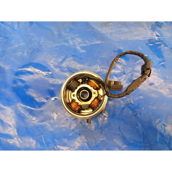 Derbi Hunter 50 1997 Gyújtás alaplap generátor Zündung Lichtmaschine Ignition alternator