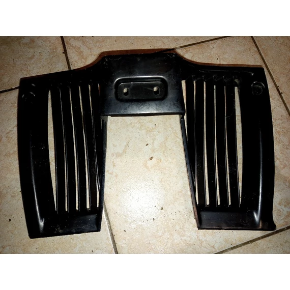 Derbi Senda R 50 1995- hűtőmaszk Kühlermaske radiator grille