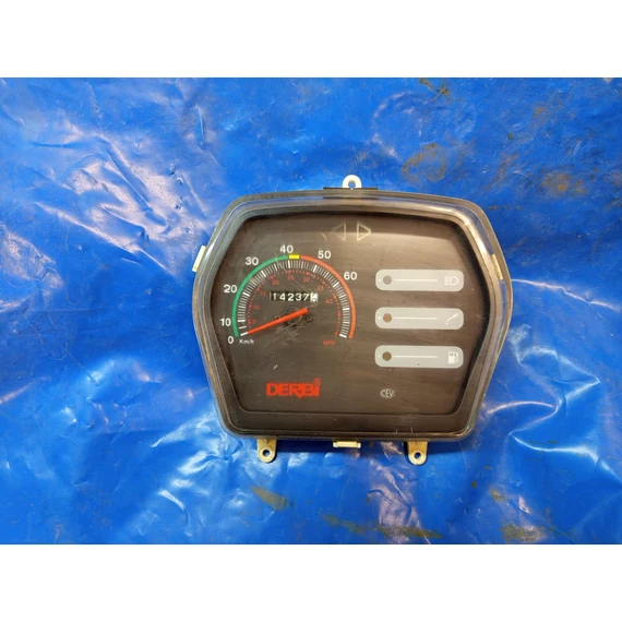 Derbi vamos G 50 1995 műszerfal Tachometer Cockpit