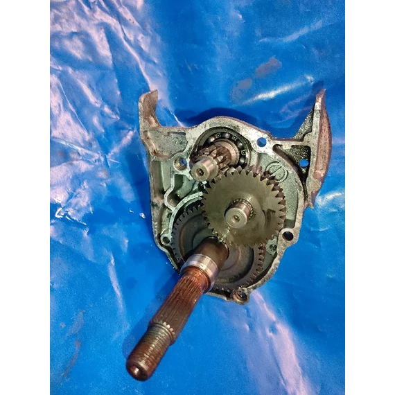 Honda NH50 Lead AF15 1982 végáttétel Endantrieb final drive