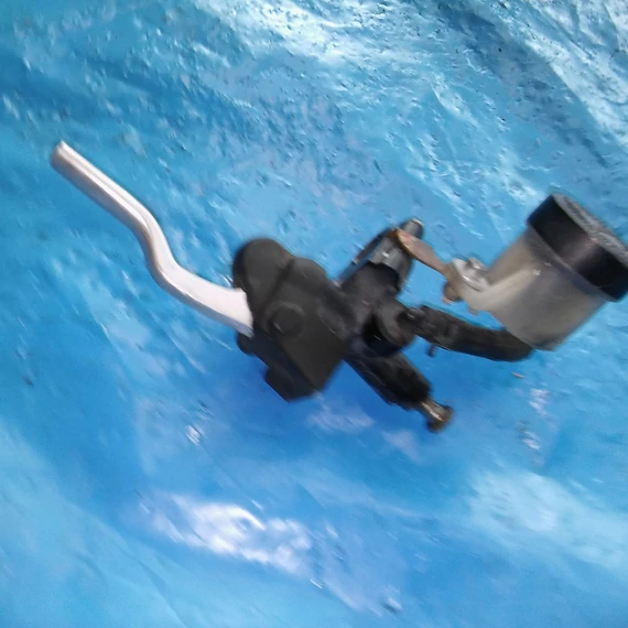 Husqvarna TE610 első főfékhenger Bremspumpe vorne Brake pump cylinder front