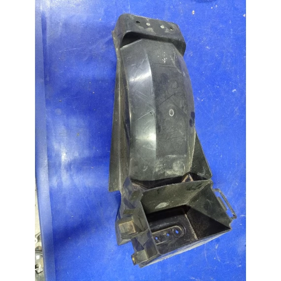 Kawasaki KLE500 1997 belső sárvédő Innen Kotflügel rear fender