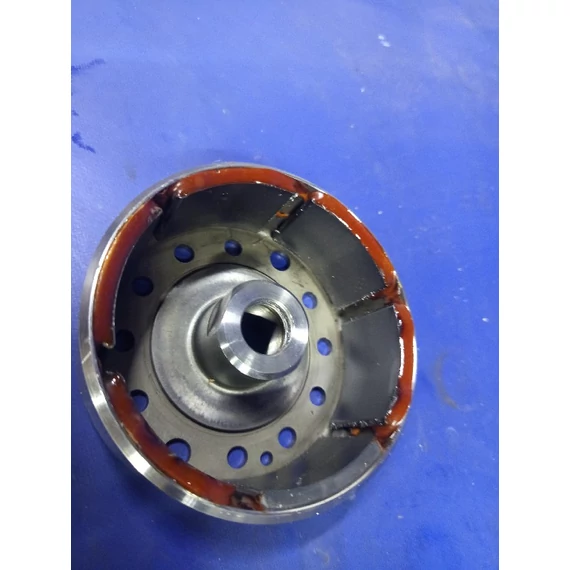 Suzuki GSXR600 SRAD N714 0996-2000 generátor Lichtmaschine rotor alternator rotor