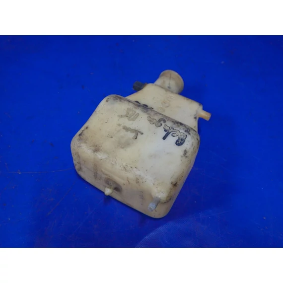 Yamaha XC125 150 Beluga1985-1988 50W olajtartály Öltank oil tank
