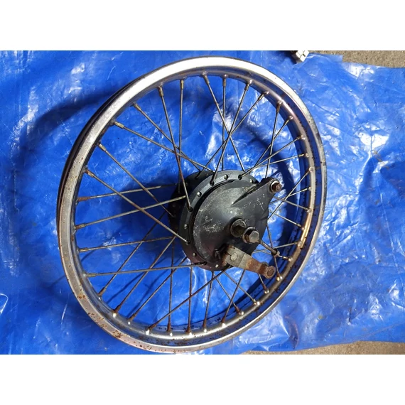 Yamaha DT 50 MX DT80MX 1981-1985 5J1 18X1,60 hátsó kerék Hinterrad rear wheel