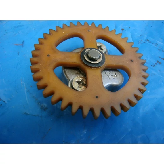 Yamaha YP125 150 Majesty MBK Skyliner 125-150 1998-2000 Malaguti Madison 125 2000 olajpumpa Ölpumpe Oil pump